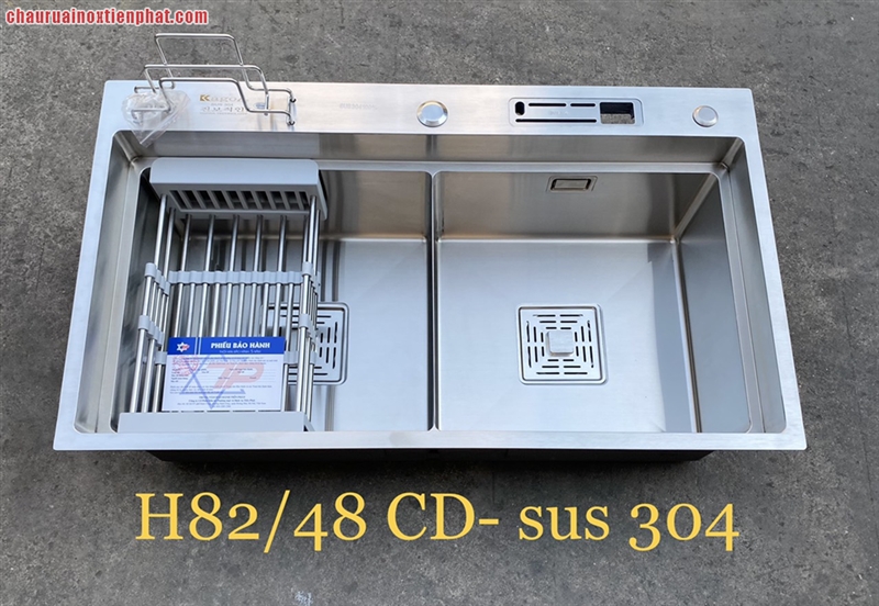 Chậu rửa bát hai hố bậc thang cân có cài dao thớt inox 304
